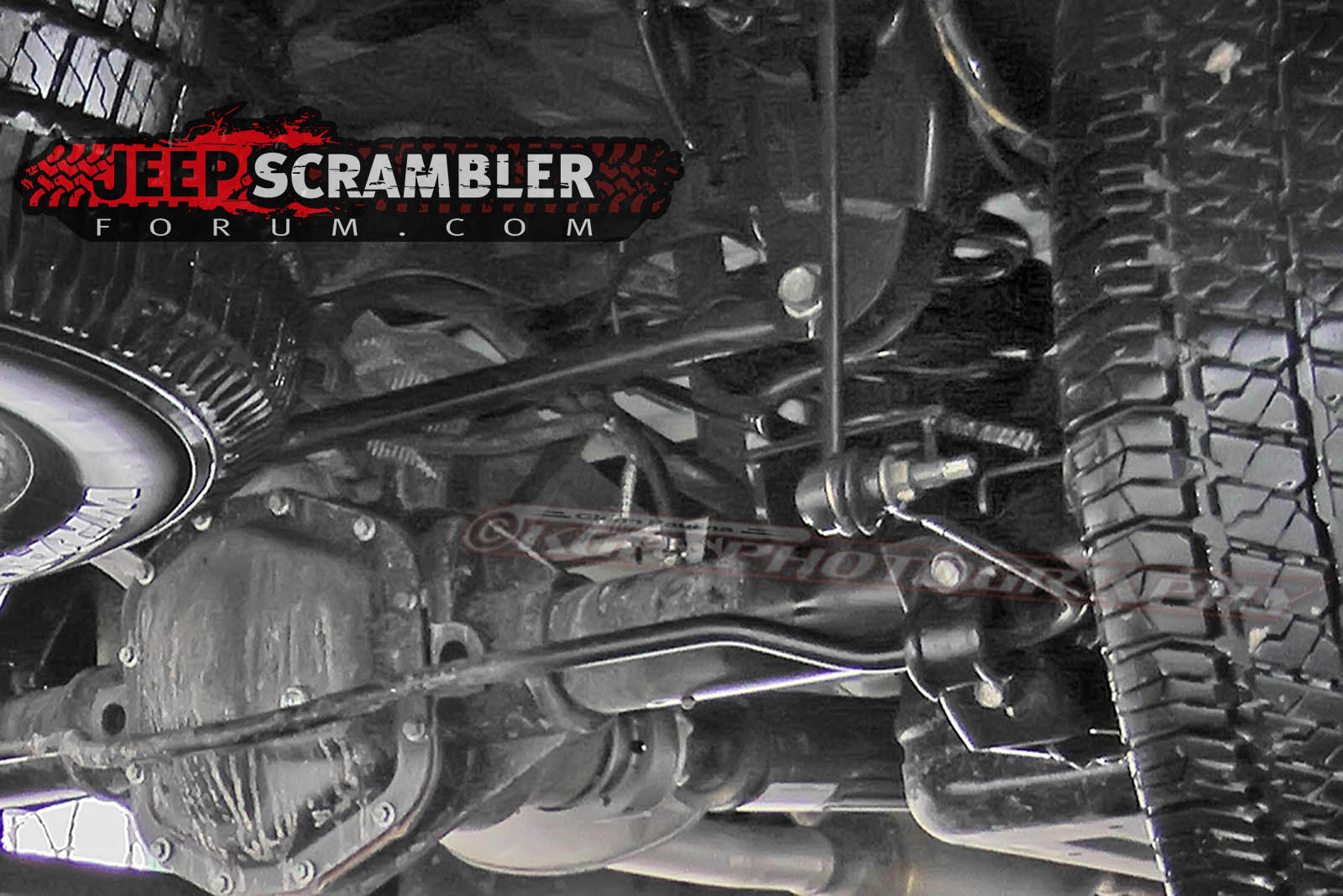 Jeep-Scrambler-JT-Pickup-underbody.g06.jpg